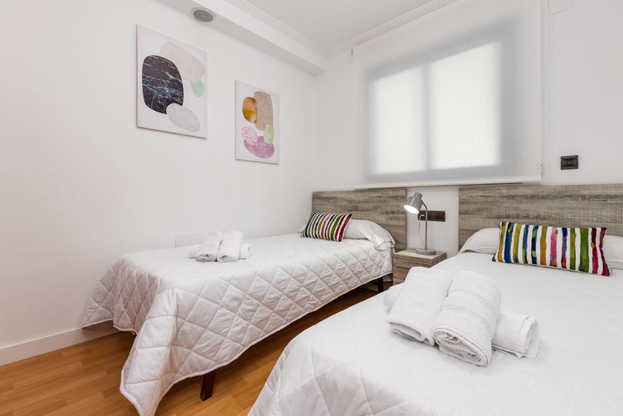 1St Line Mascarat Beach - Solarium Terrace & Pool 阿尔啼 外观 照片