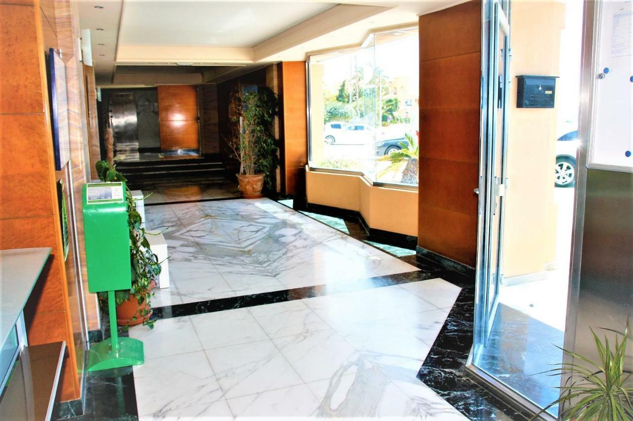 1St Line Mascarat Beach - Solarium Terrace & Pool 阿尔啼 外观 照片